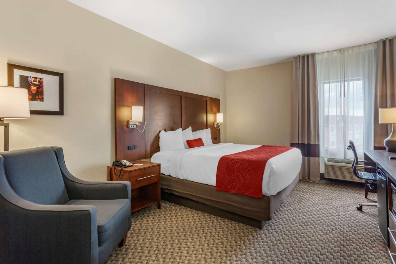 Comfort Suites Memphis Bagian luar foto