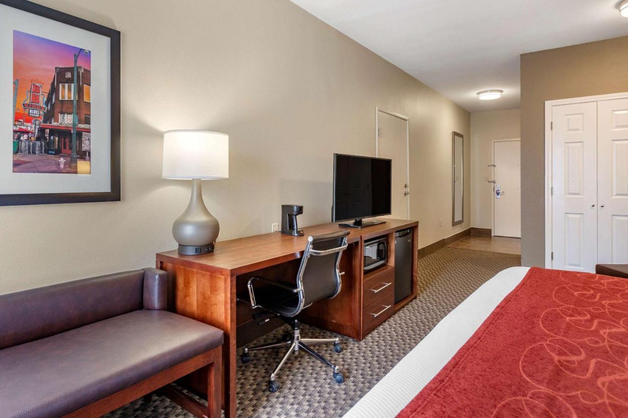 Comfort Suites Memphis Bagian luar foto